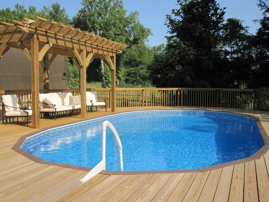 Идеальный бассейн для дома: как его выбрать?